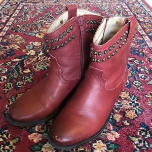 FRYE Kids size 1.5 shortie red leather boots
